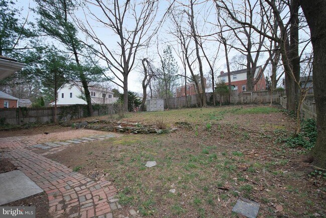 Building Photo - 9105 Wire Ave