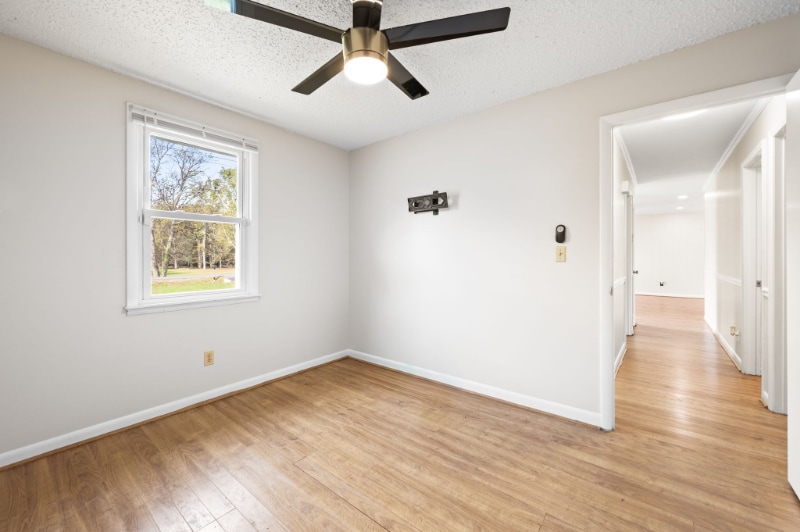 Building Photo - 349 Shirley Rd