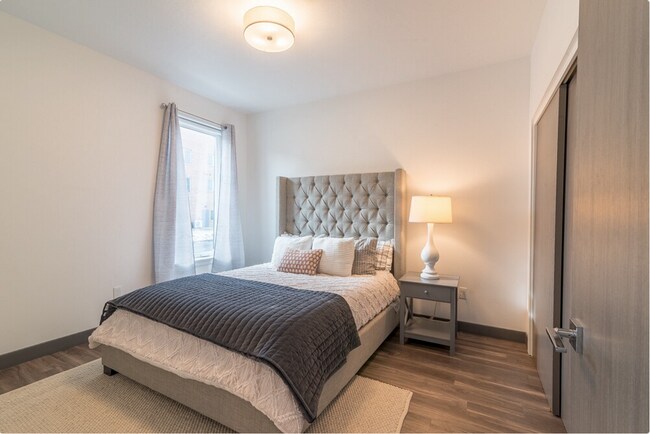 Building Photo - Millennium near Kendall Yards