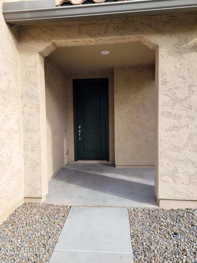 Building Photo - 4778 E Tierra Buena Ln