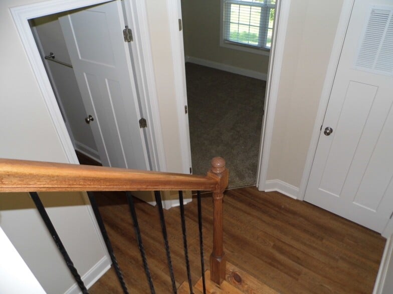 Bedrooms and bath on the lower level - 2312-A Belle Ave NE