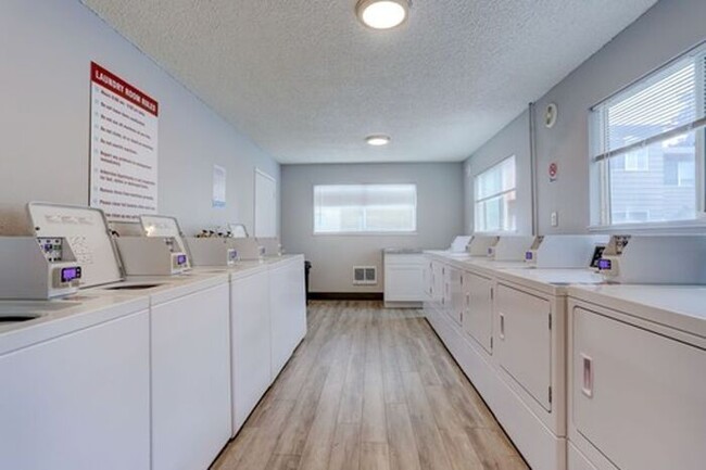 Building Photo - Limited-Time Spring Leasing Deal! GET 1-MO...