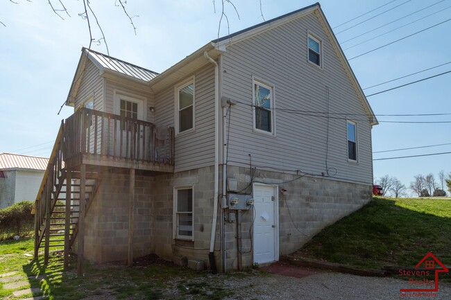 Building Photo - 1827 W Broad St