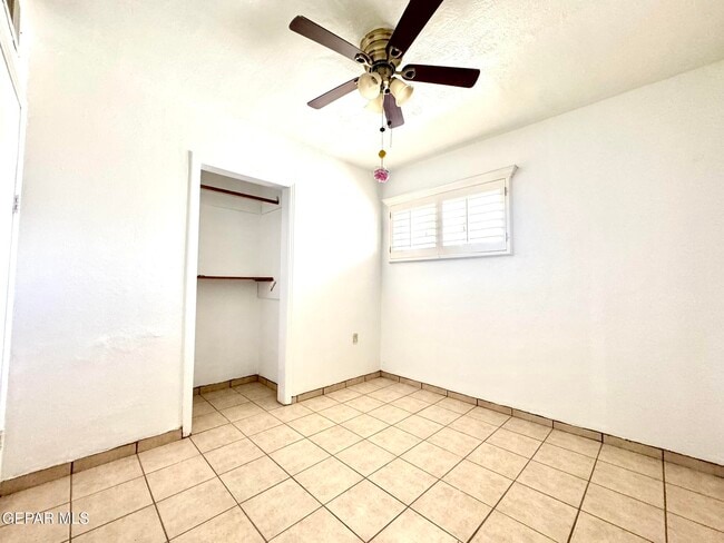 Building Photo - 7512 Kingman Dr
