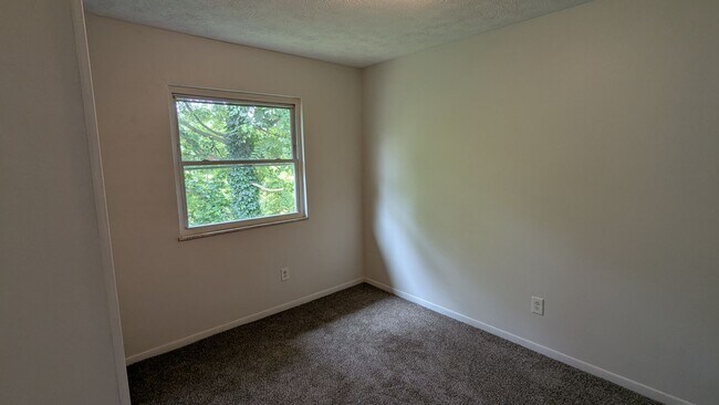 Building Photo - Springs Acquisitions, LLC (1493 Hobart Ave)