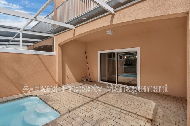 Building Photo - 1413 Retreat Cir