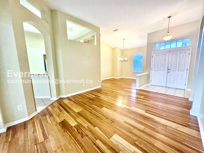 Building Photo - 7002 Potomac Cir