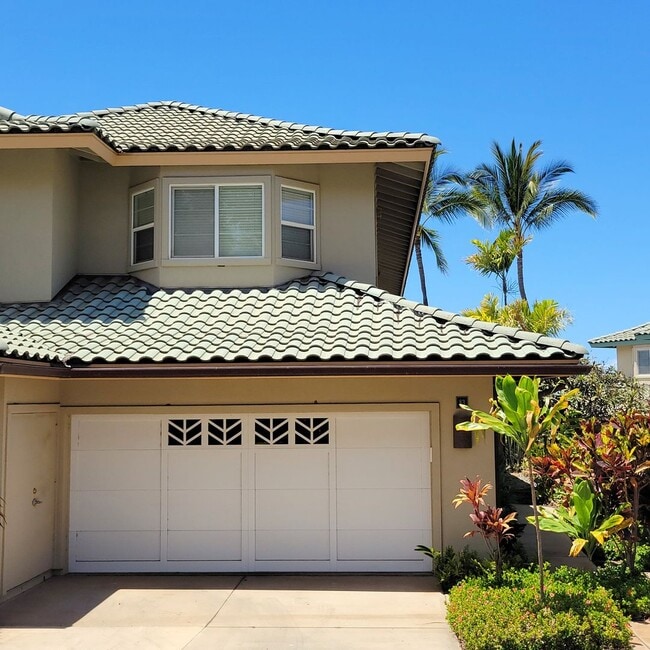 Building Photo - Luxury Living with Ocean Views in Wailea a...