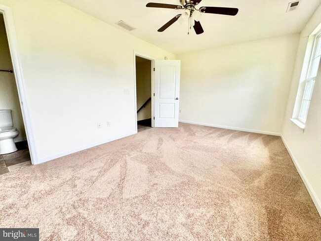 Building Photo - 57 Bay Hill Ln