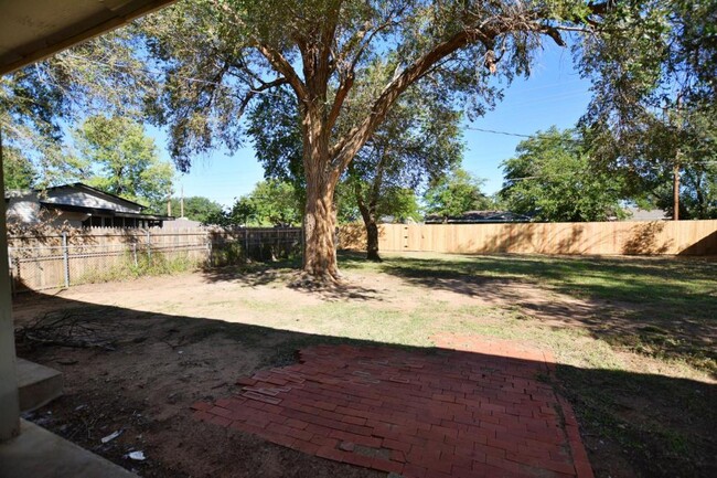 Building Photo - 4014 44th St