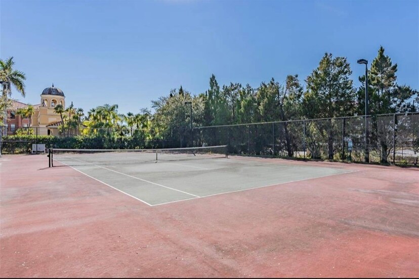 Building Photo - 2765 Via Cipriani St