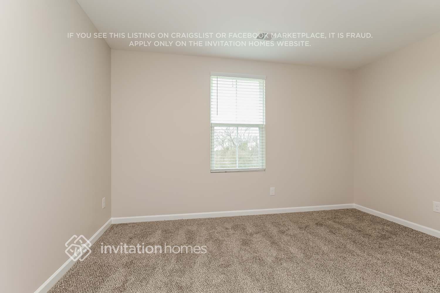 Building Photo - 2417 Solomon Ln