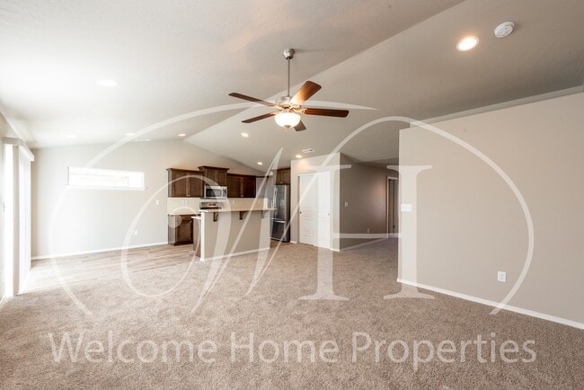 Building Photo - Beautiful Newer Home in New Neighborhood