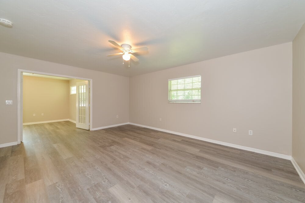 Building Photo - 811 133rd St E