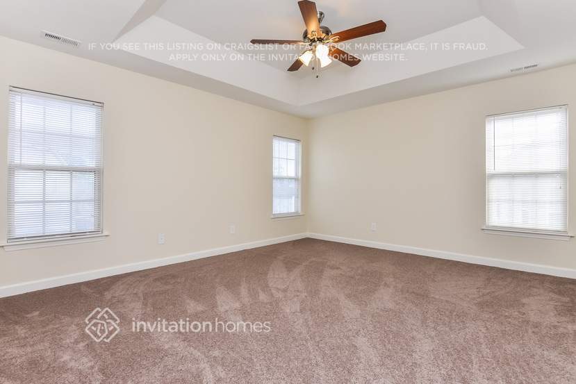 Building Photo - 79 Oak Alley Trail