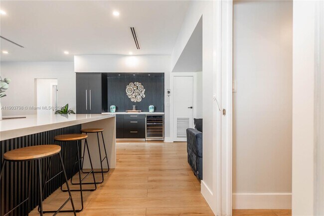 Building Photo - 2360 SW 12th St