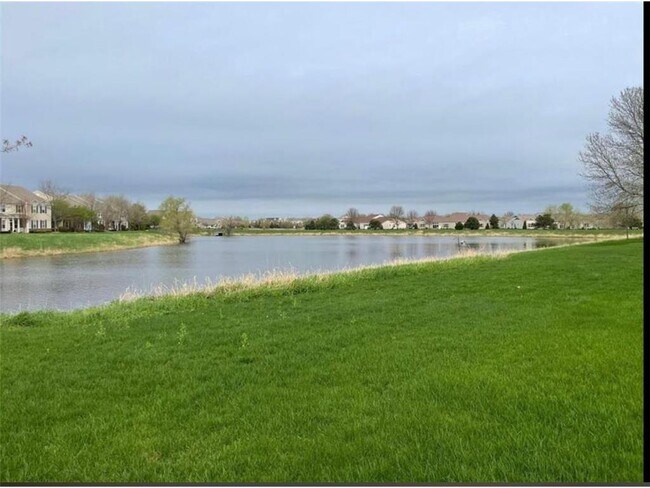 Building Photo - 10986 Isanti Ct NE