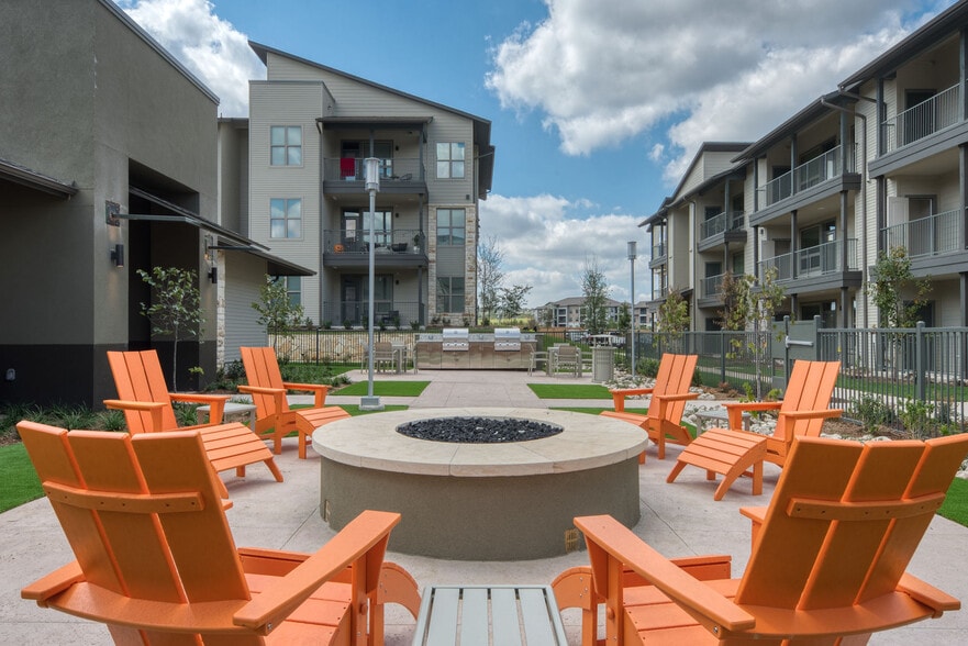 Citadel at Lookout apartments — community photo - Citadel at Lookout