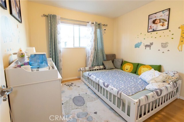 Building Photo - 9551 Vía Ricardo