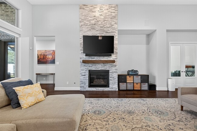 Building Photo - 2314 Cotton Creek Ln