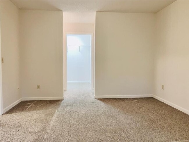 Building Photo - 2 bedroom in Decatur IL 62521