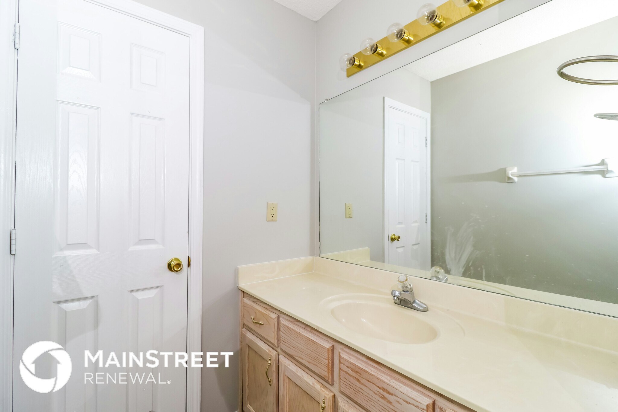 Building Photo - 2759 Colonial Towers Dr