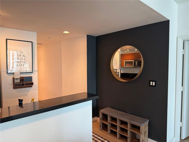 Primary Photo - 253 NE 2nd St