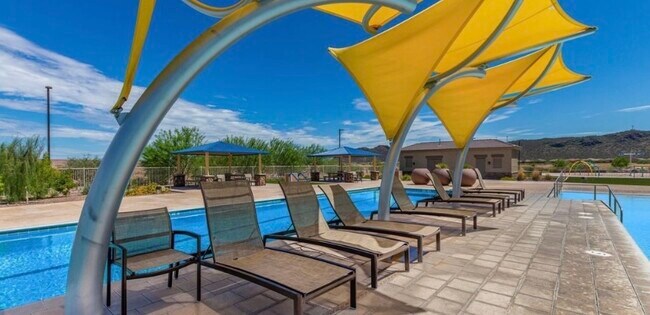 Building Photo - 9095 Blue Saguaro St