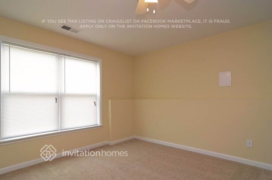 Building Photo - 7299 Madison Cir