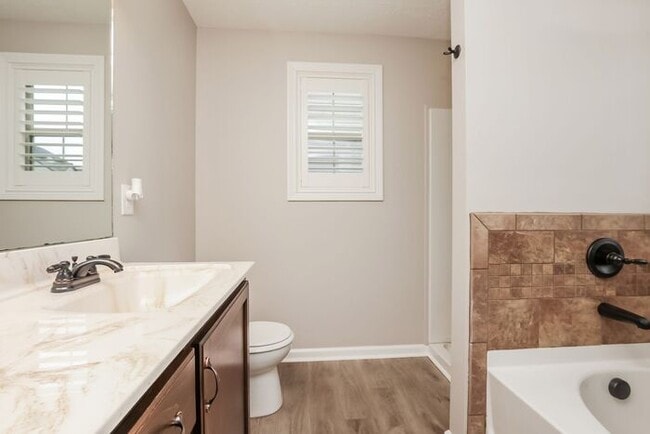 Building Photo - 1363 Freedom Dr