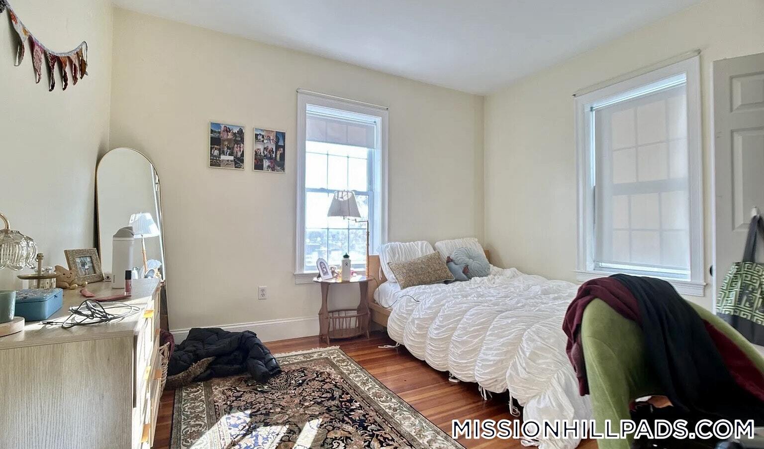 Building Photo - 107 Fisher Ave