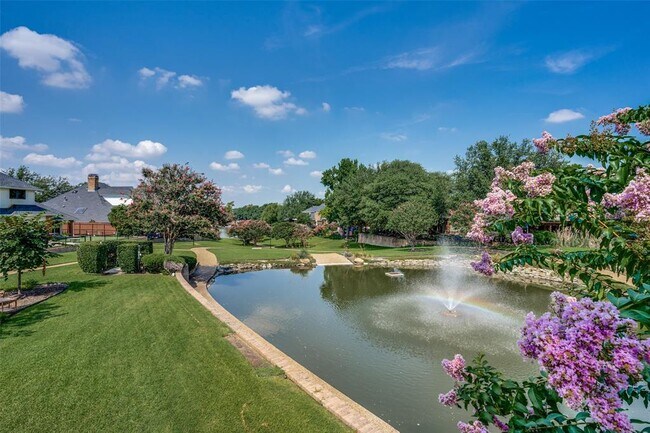 Building Photo - 5812 Richwater Dr