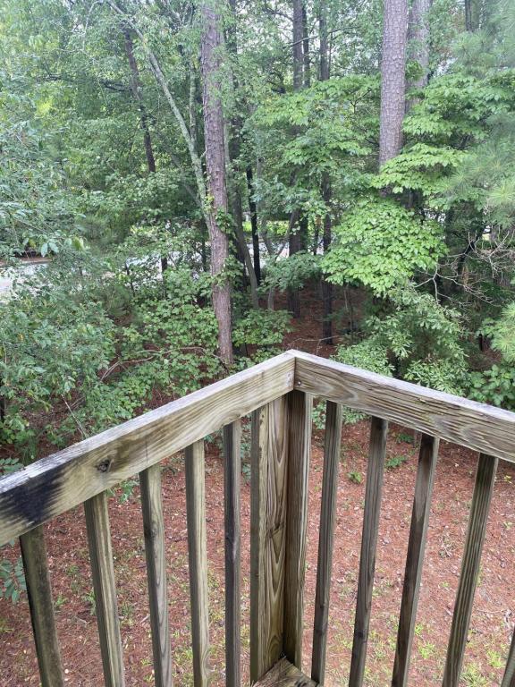 Building Photo - 1437 Fernwood Glendale Rd