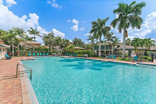 Building Photo - 500 Pacific Grove Dr