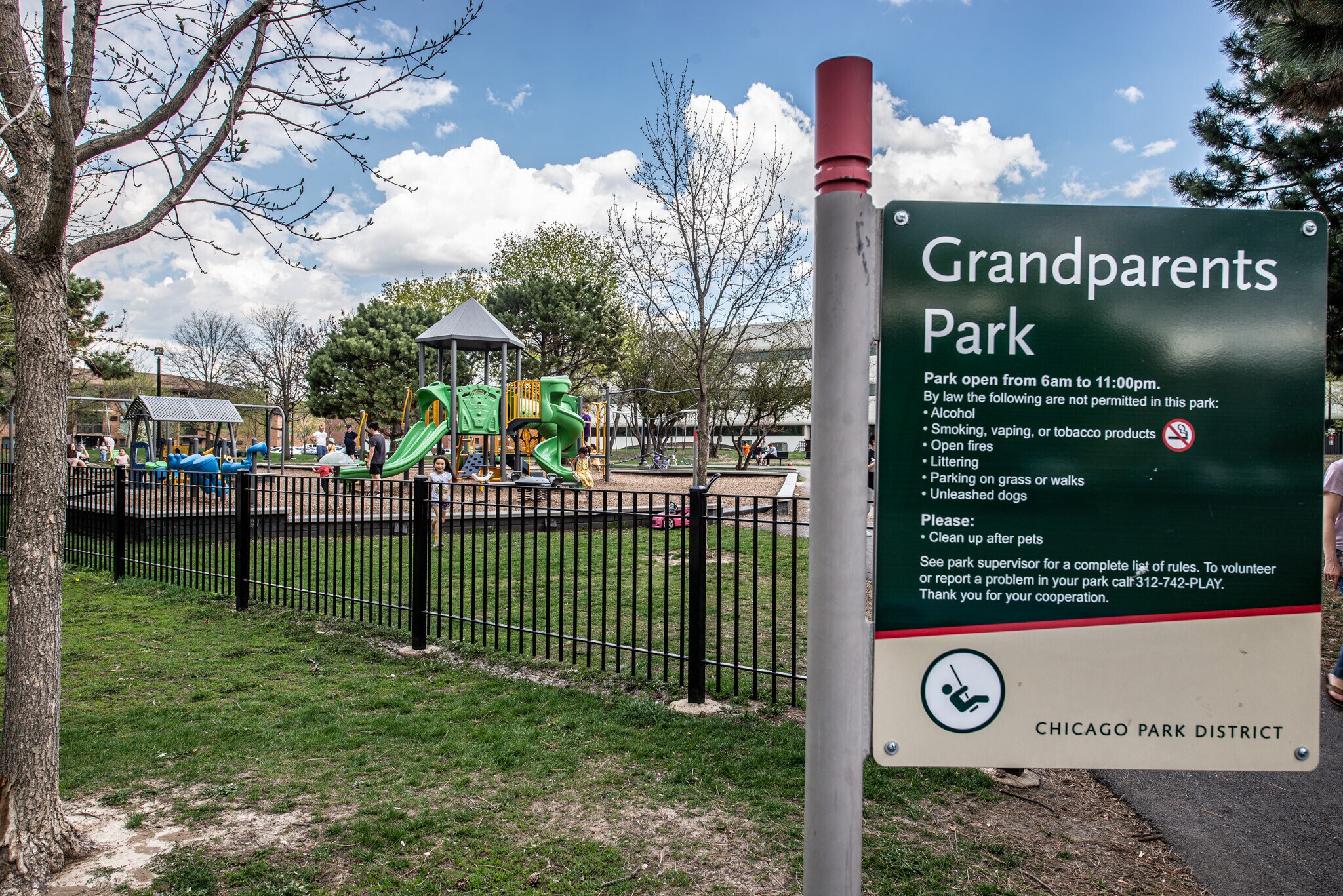 Building Photo - 5525 N Chester Ave