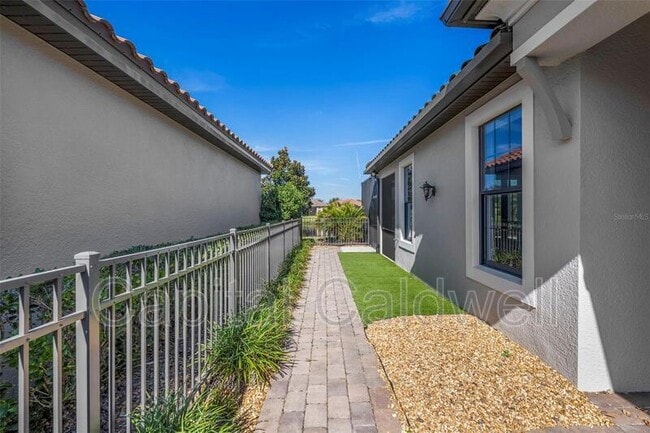 Building Photo - 4816 Heinman Cv