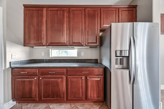 Building Photo - 11127 N 161st Ave