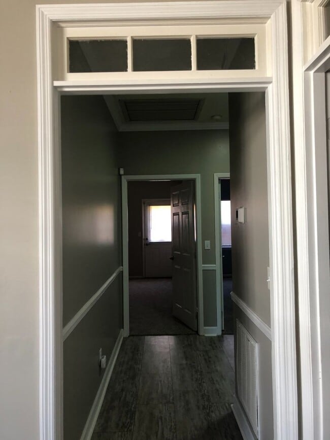 Building Photo - 426 Leighton Ave