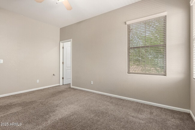 Building Photo - 13550 W Cypress St