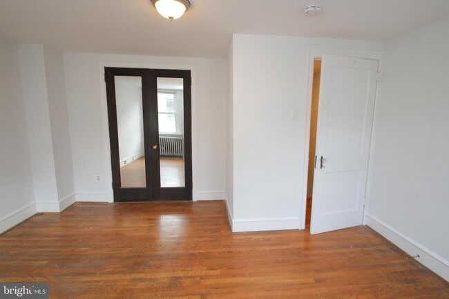 Building Photo - 716 Manton St