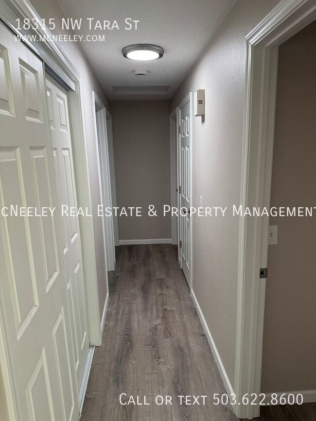 Building Photo - 18315 NW Tara St