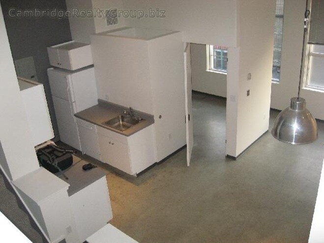 Building Photo - 107 E Berkeley St