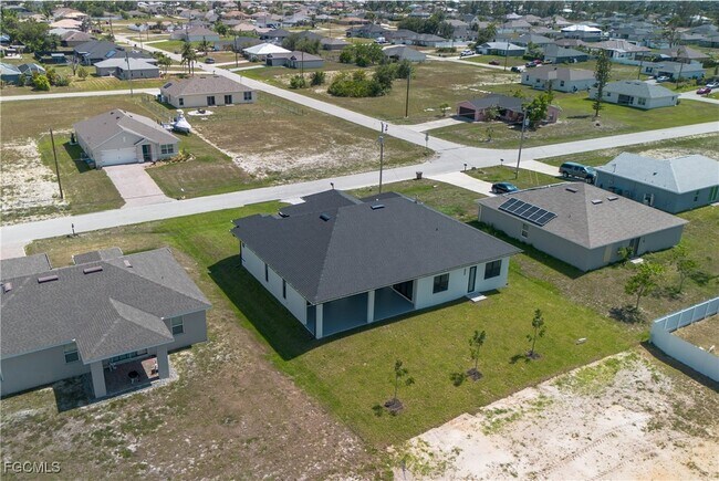 Building Photo - 1827 NW 20th St
