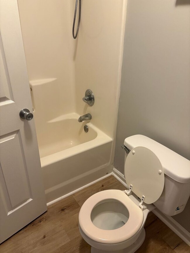 Building Photo - 1404 Georgia Ave SE