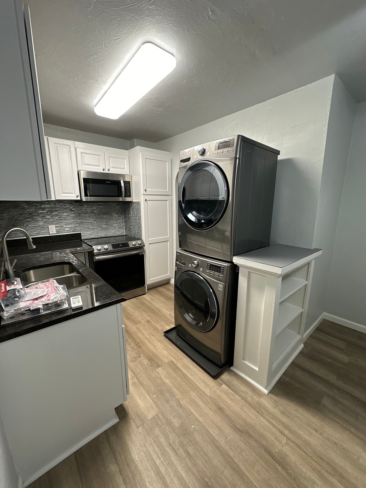 kitchen - 2912 NW 20th St