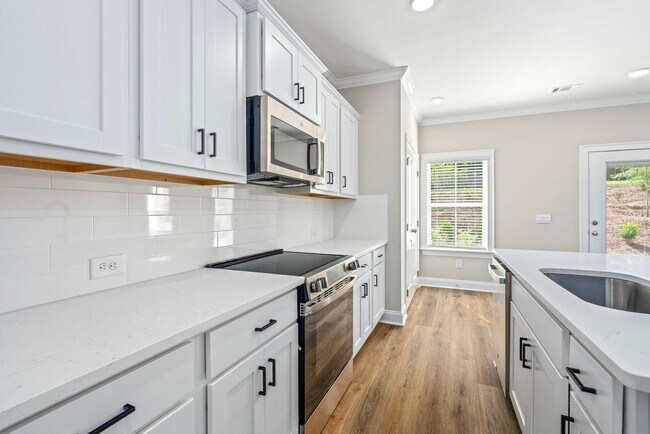Building Photo - 908 Winslow Ct