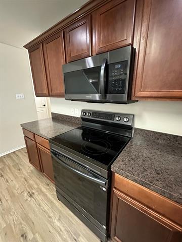 Building Photo - 2038 Stagecoach Trail