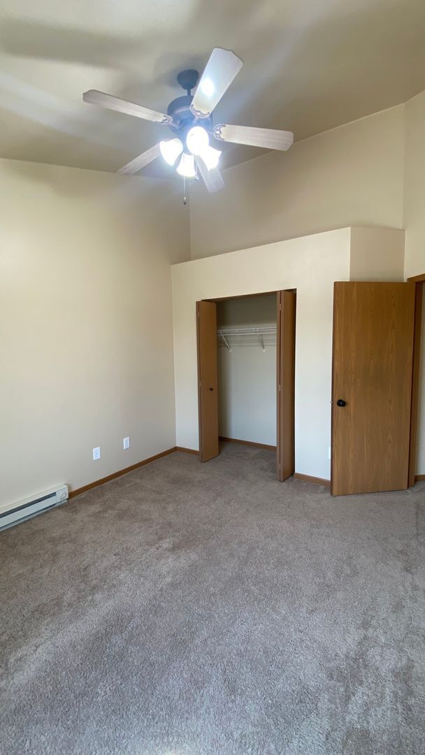 Building Photo - Rotherham: 151-153 East River Drive Duplex