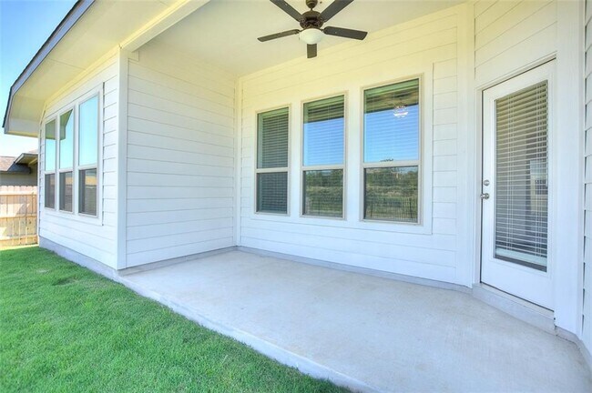 Building Photo - 1449 Morning View Rd