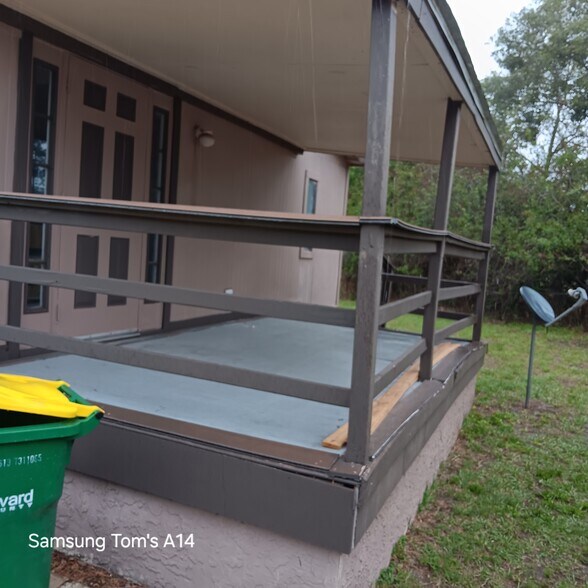 Building Photo - 2420 Elsie Cir